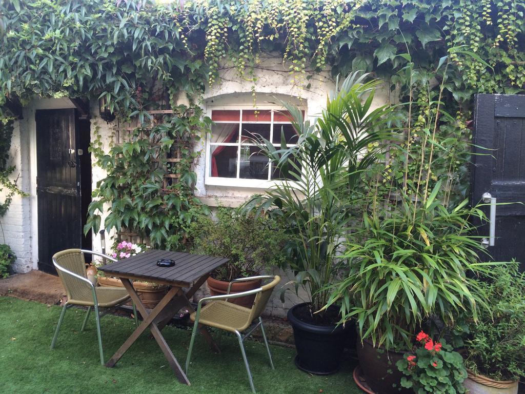 Harmondsworth Hall Guest House West Drayton  Номер фото