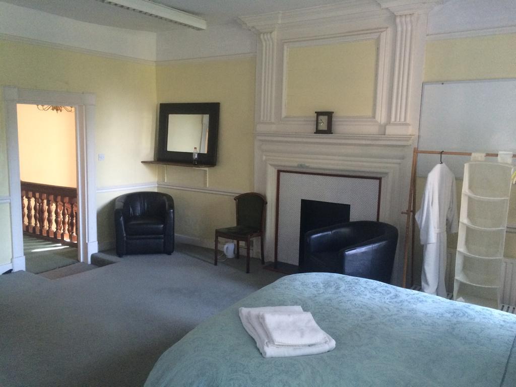Harmondsworth Hall Guest House West Drayton  Номер фото