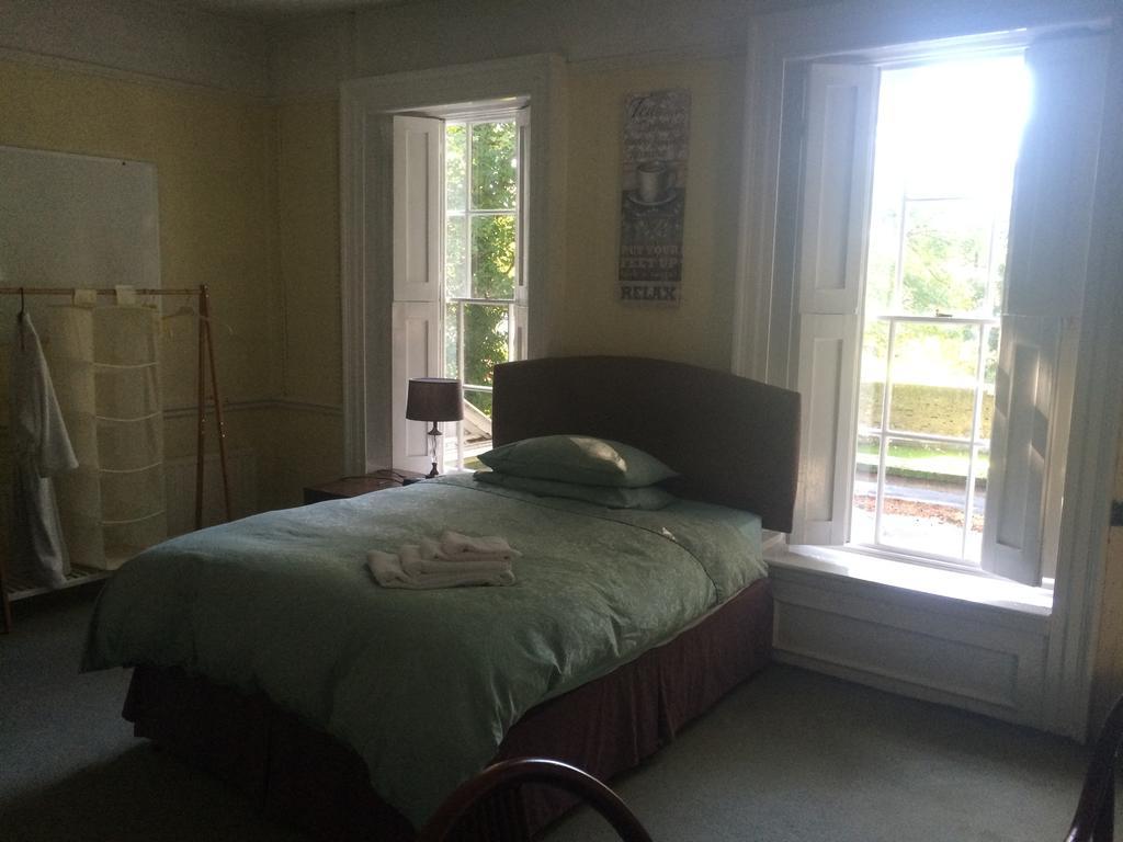 Harmondsworth Hall Guest House West Drayton  Номер фото